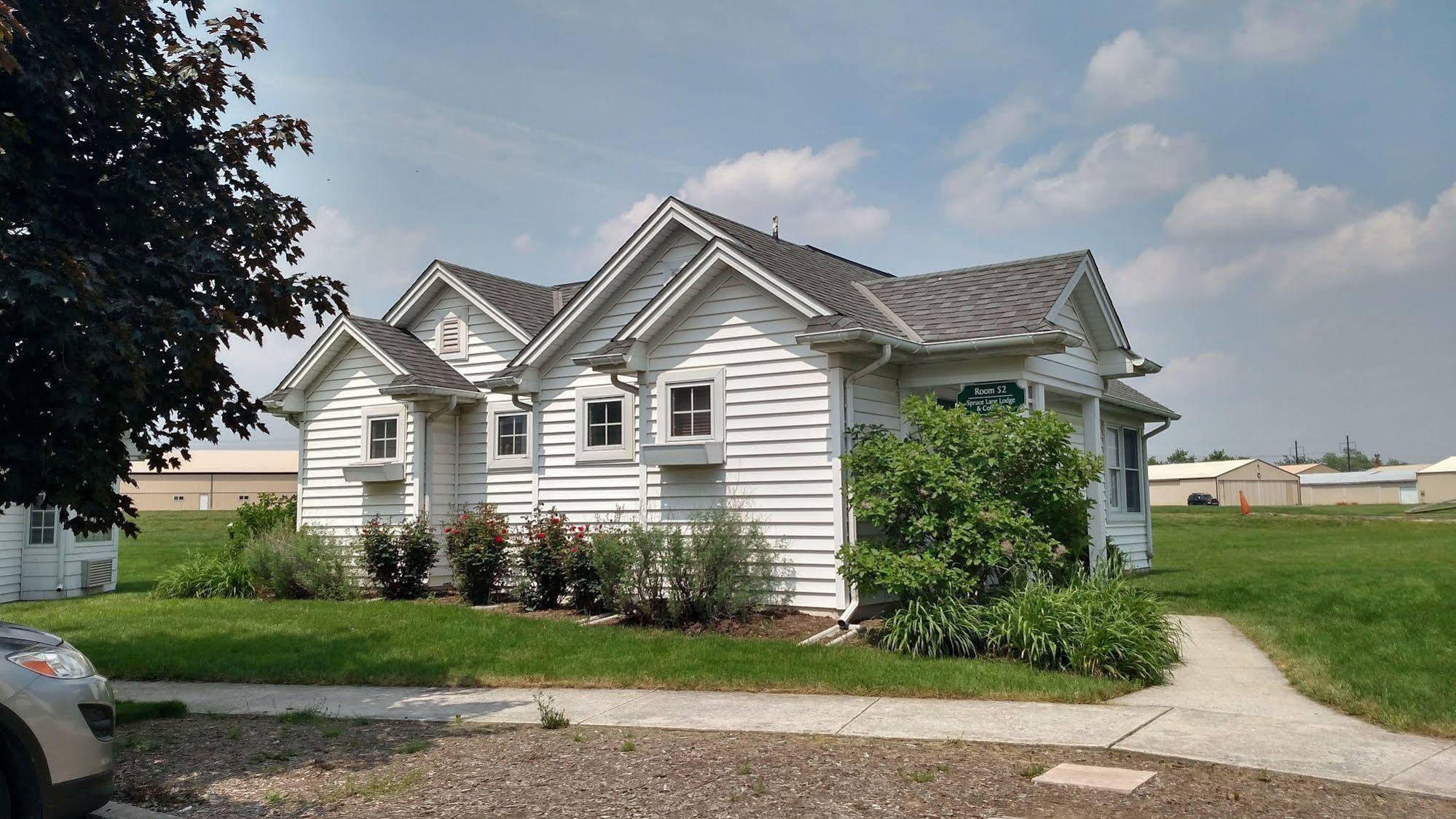 Spruce Lane Lodge And Cottages Smoketown  Bagian luar foto
